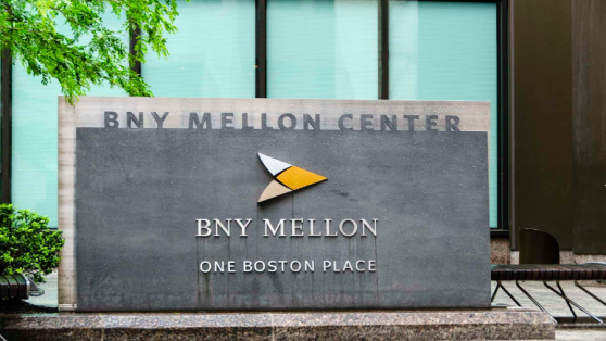 Крупнейший в мире депозитарный банк BNY Mellon получил право хранить биткоины