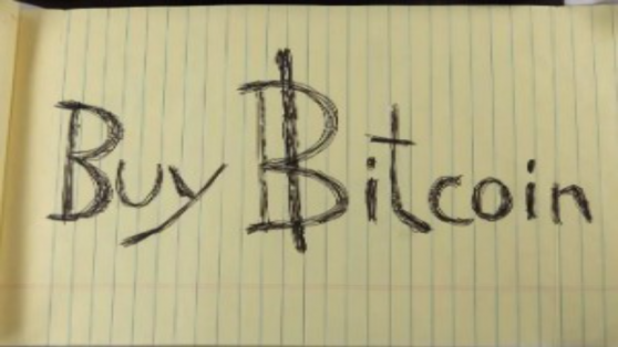 Блокнот с надписью Buy Bitcoin ушел с молотка за $1 млн